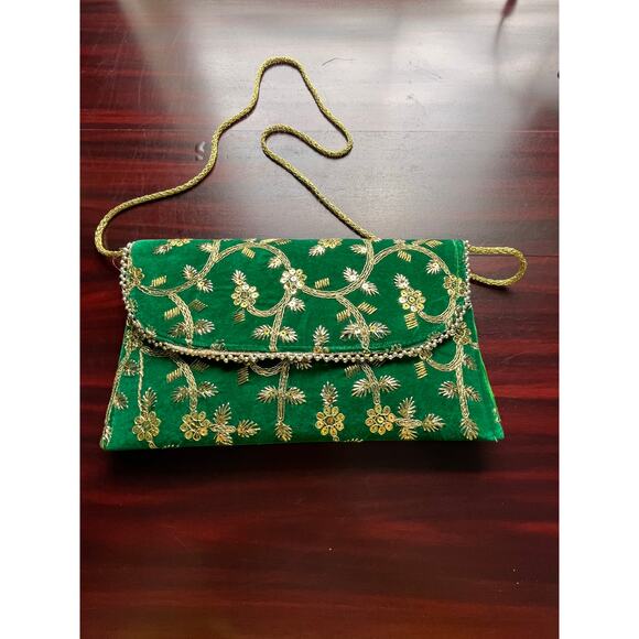 Green Velvet Asian Clutch Handbag Gold Embroidered Sequins NWOT - Picture 1 of 7